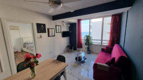 Stylish Beach Apt w/ Sea View + Pool + 200Mbit
